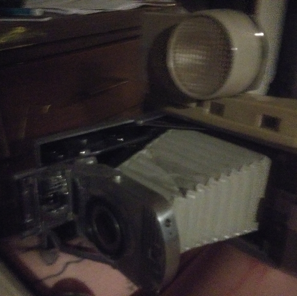 Camera - Picture 2 of 6